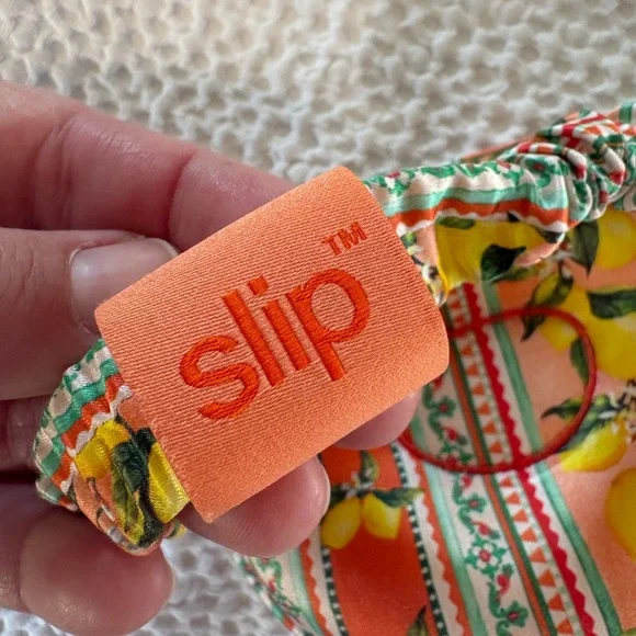 Slip Silk Eye Mask - Picture 3 of 4
